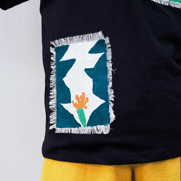 T-shirt graphique brodé